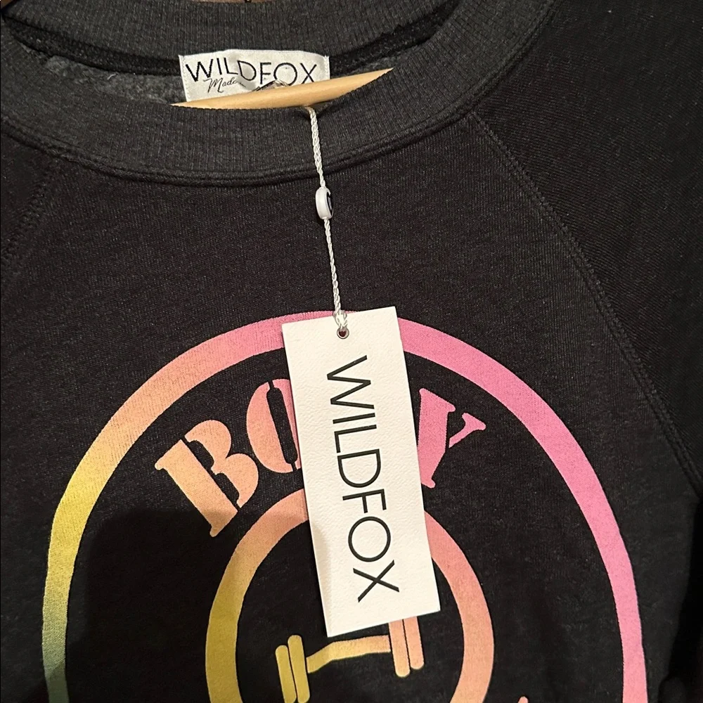 NWT Wildfox Black Sweatshirt Body By Trey dark gray